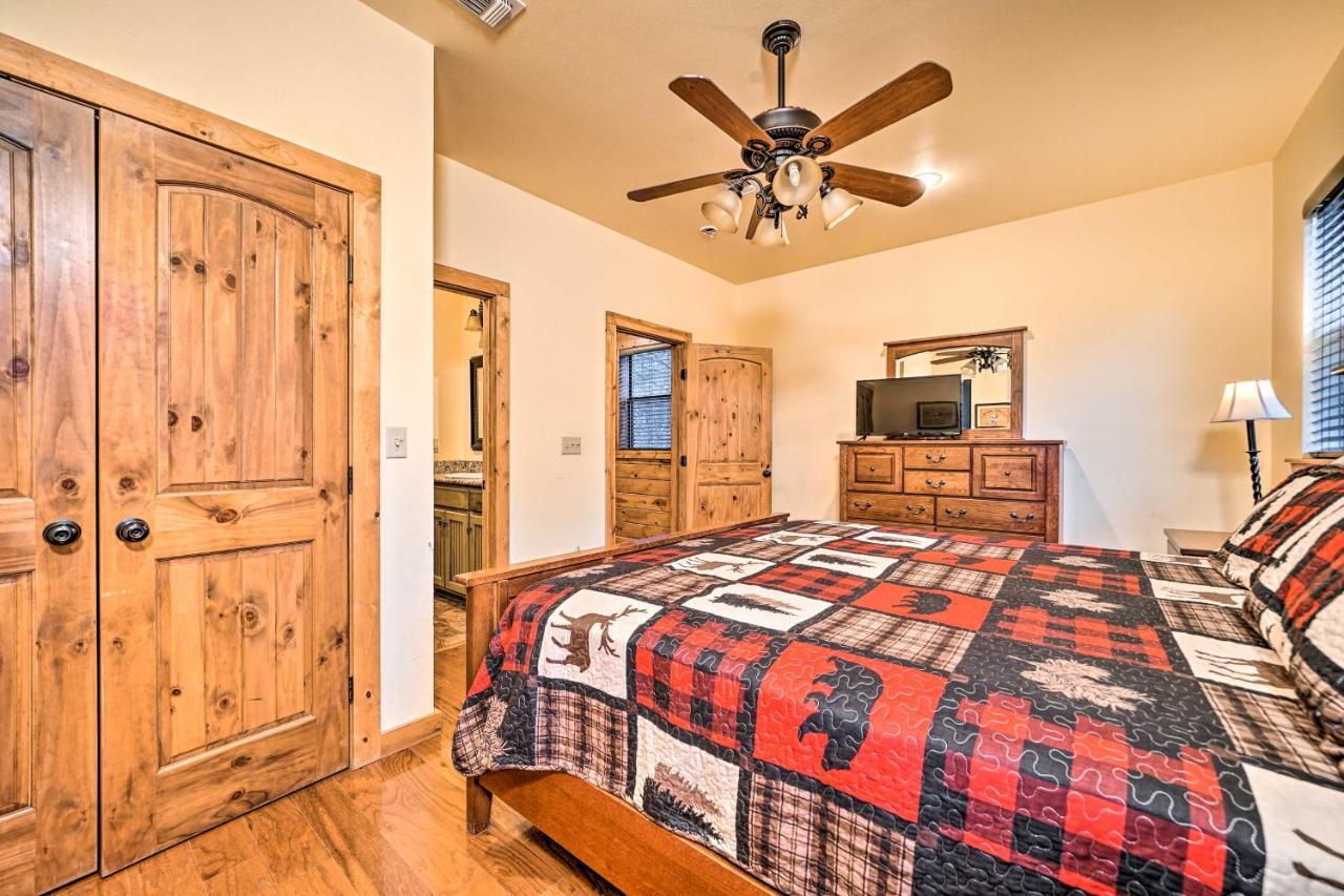 Broken Bow Cabin With Deck, Hot Tub And Fire Pit! Εξωτερικό φωτογραφία